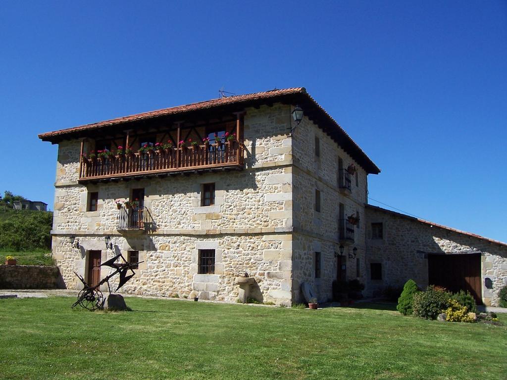 Casa Rural La Toba I Y II Bezana ภายนอก รูปภาพ