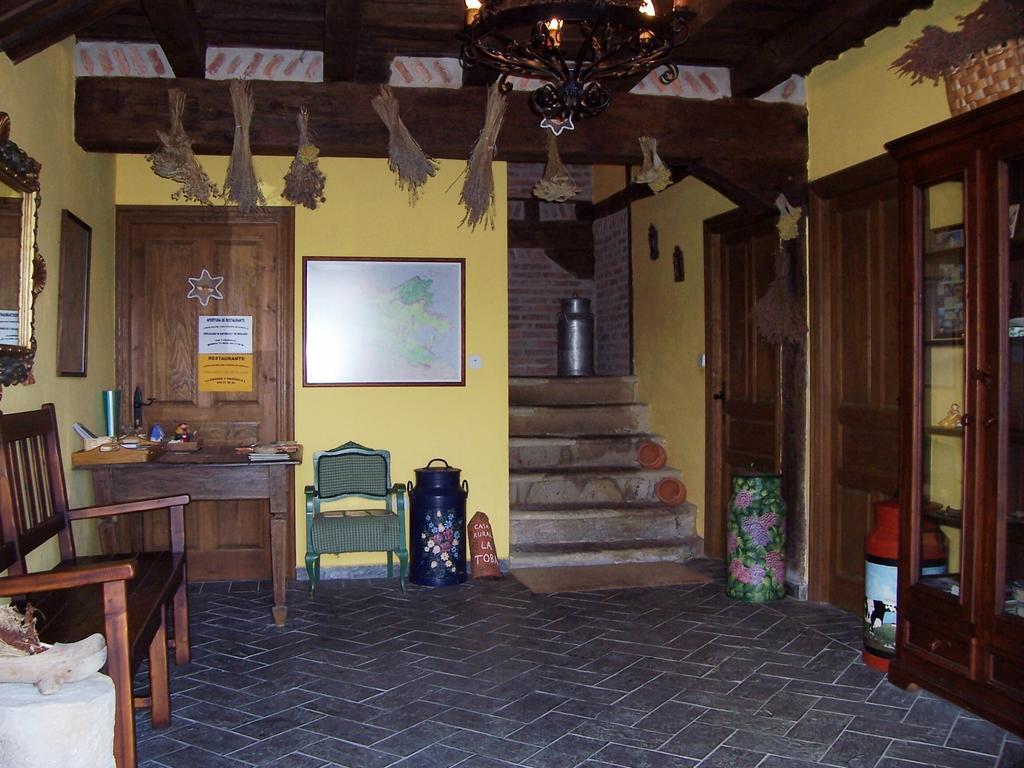 Casa Rural La Toba I Y II Bezana ภายนอก รูปภาพ