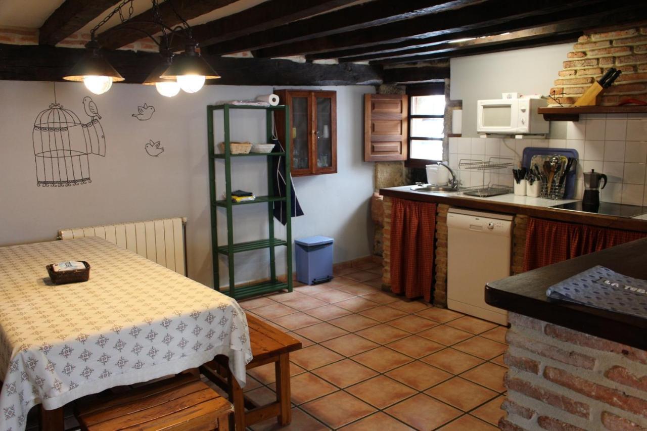 Casa Rural La Toba I Y II Bezana ภายนอก รูปภาพ